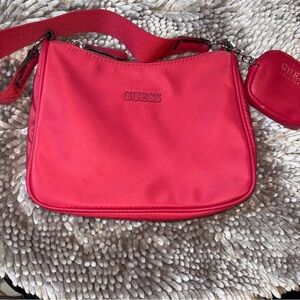 GUESS LOS ANGELES Red Pippen Logo Shoulder Handbag with Pouch
